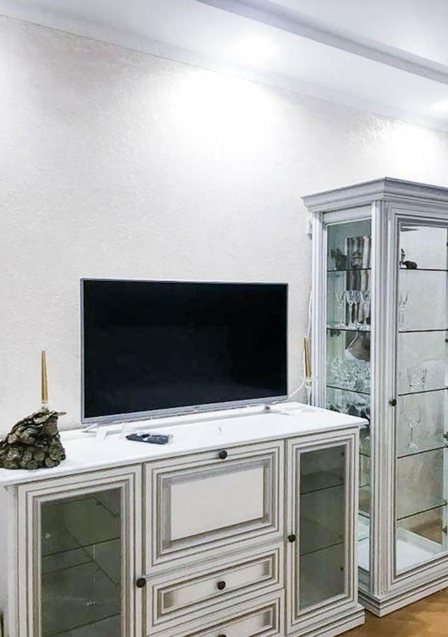 Rent-Kiev Apartment On Luxklavdievskaya Ngoại thất bức ảnh