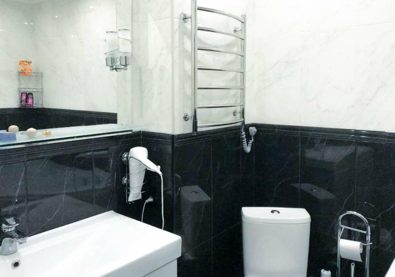Rent-Kiev Apartment On Luxklavdievskaya Ngoại thất bức ảnh