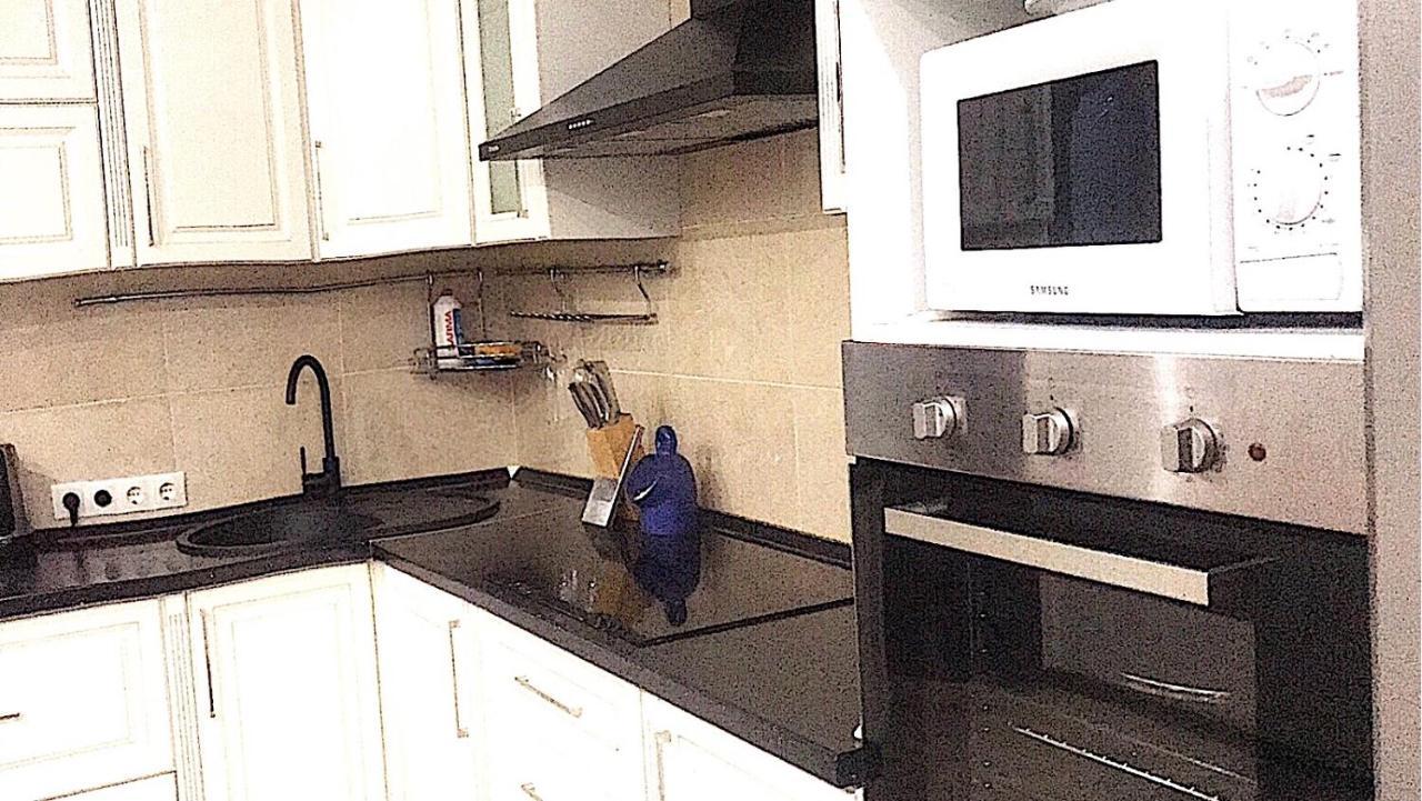 Rent-Kiev Apartment On Luxklavdievskaya Ngoại thất bức ảnh